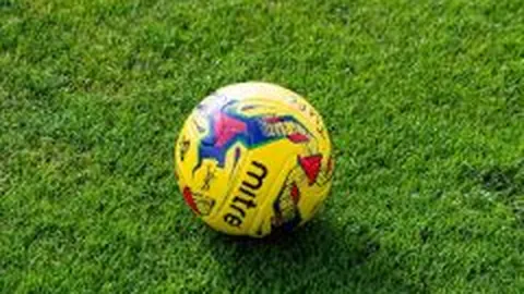 詹姆斯本赛季投篮表现：老将风采，命中率创新高，仅次于13年巅峰詹皇50分盛宴，引发1477热议