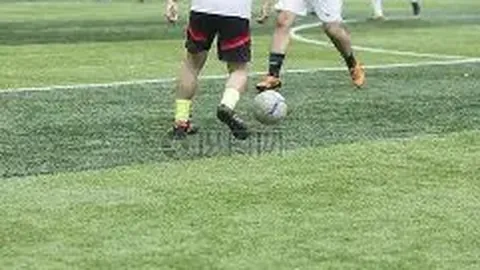 辽宁男篮与北控男篮篮球公园激战正酣